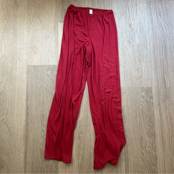 Women's Red Lounge Set - Picture 2 of 4